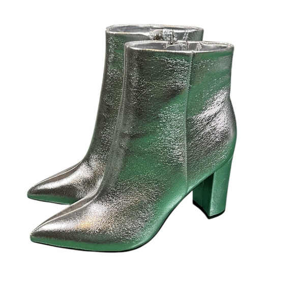 Marc Fisher Silver Metallic Bootie 3.5'' Block Heel Women's Size 10 Good Grip - Picture 6 of 12